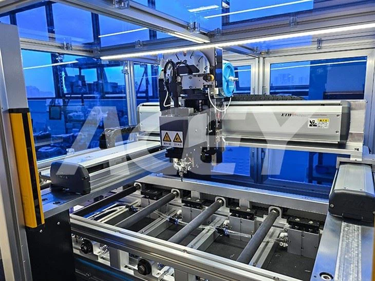 automatic wire bonder